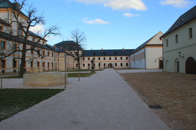 Hospital Kuks, nádvoří